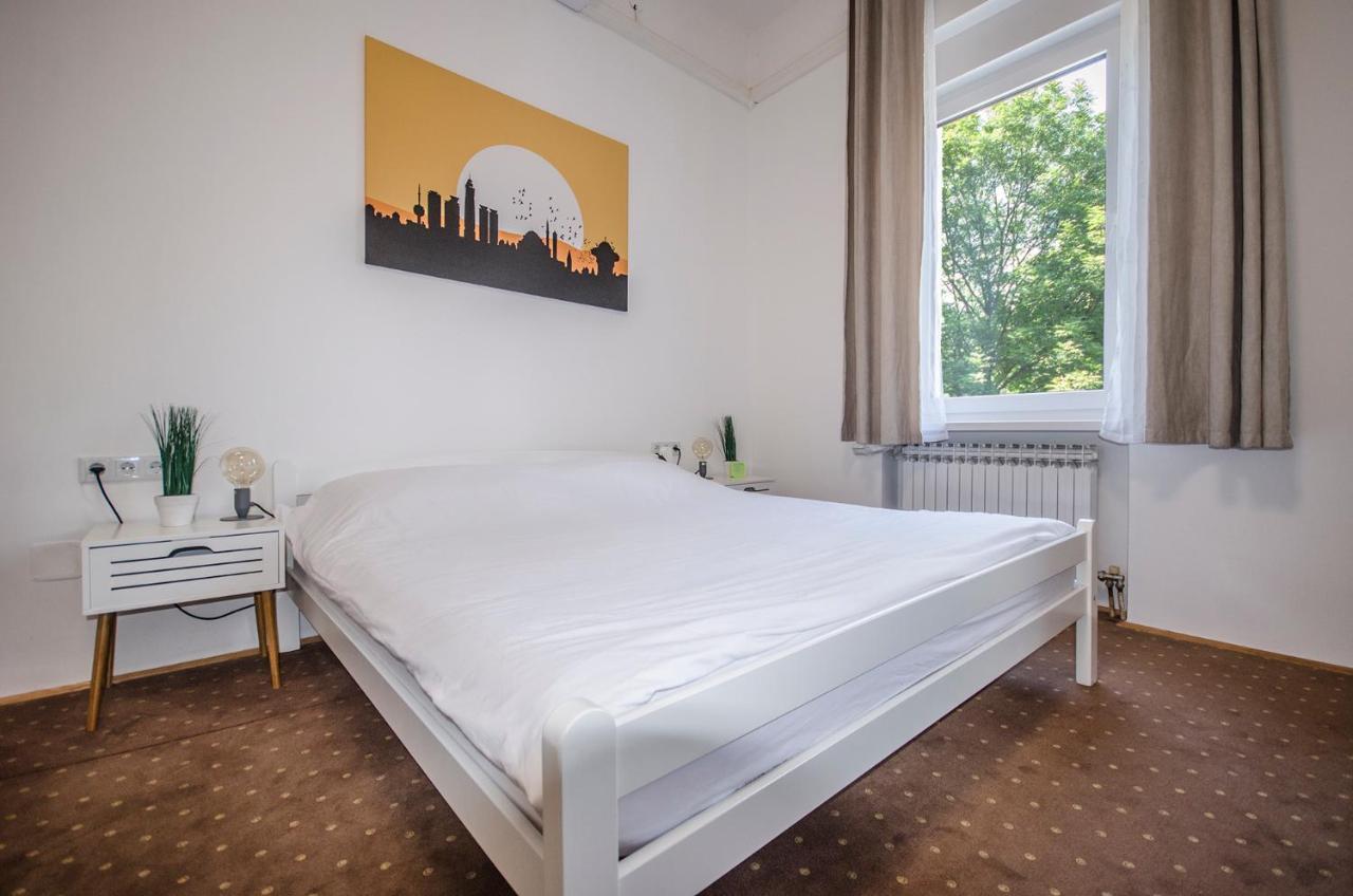 Victorian Apartment Sarajevo Bagian luar foto